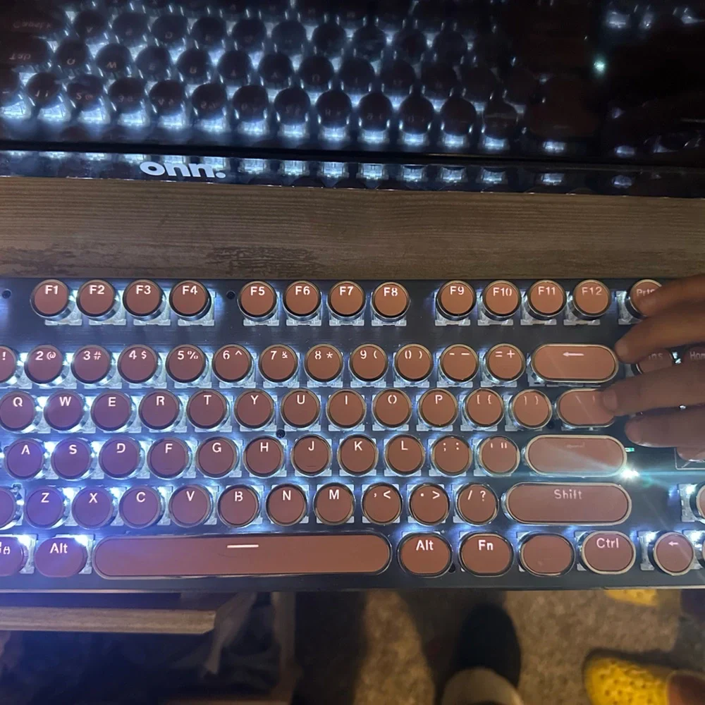 Retro Style Keyboard with Round Keys